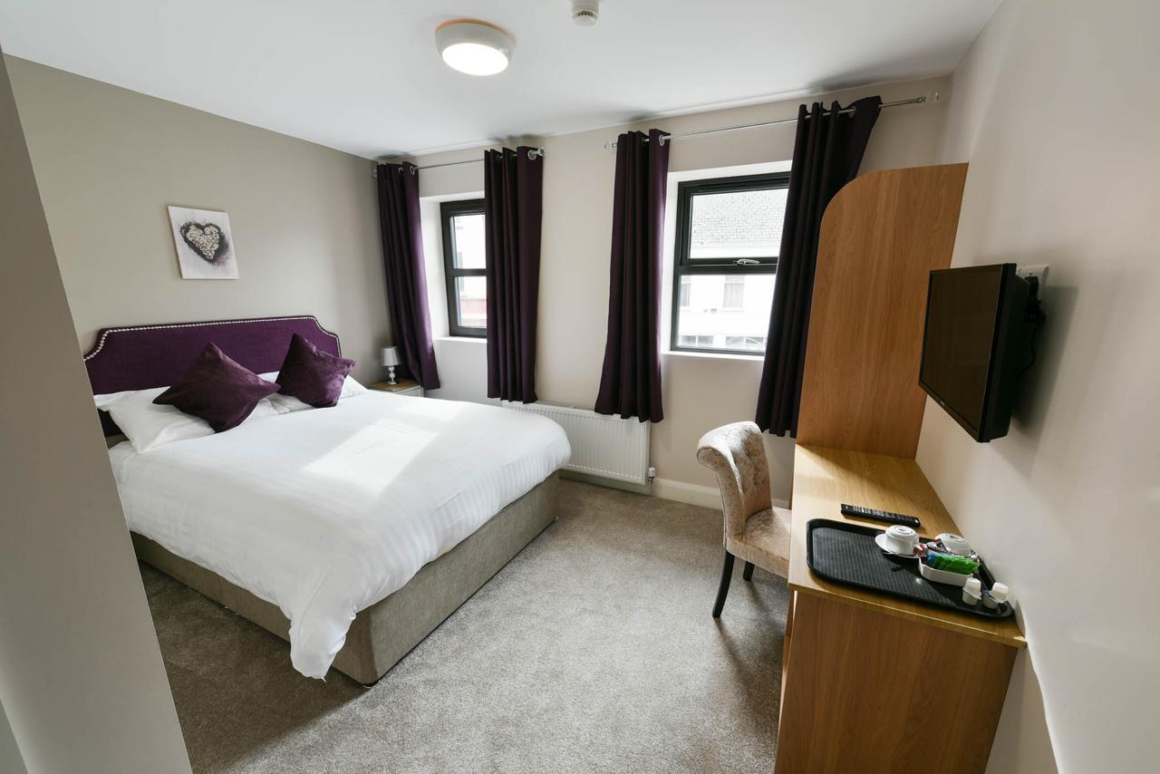 The Butterbean Accomodation Карндона Екстер'єр фото